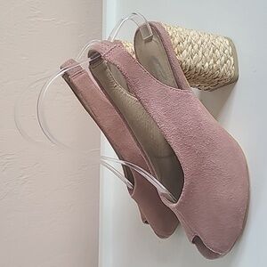 Sbicca Elegant Pink Suede Peep-Toe Slingback Wedges Size 7